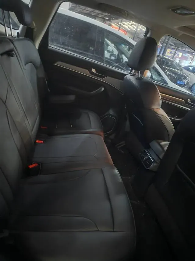 2018 Haval H6 1.5T 150HP L4 7DCT,autocango,china used car exporter,china ev exporter,chinese used car exporter,chinese used ev exporter