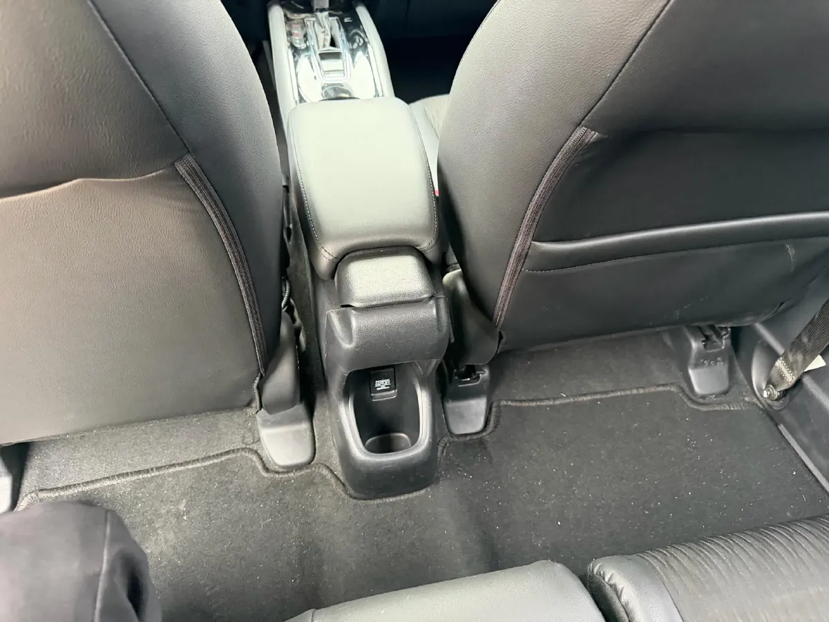 2020 Honda Vezel 1.5L 131HP L4 CVT,autocango,china used car exporter,china ev exporter,chinese used car exporter,chinese used ev exporter