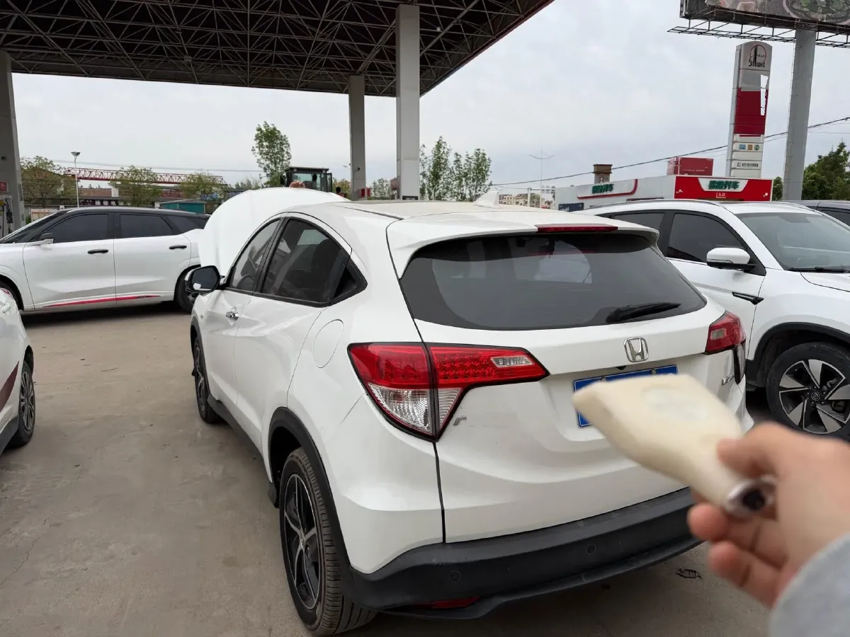 2020 Honda Vezel 1.5L 131HP L4 CVT,autocango,china used car exporter,china ev exporter,chinese used car exporter,chinese used ev exporter