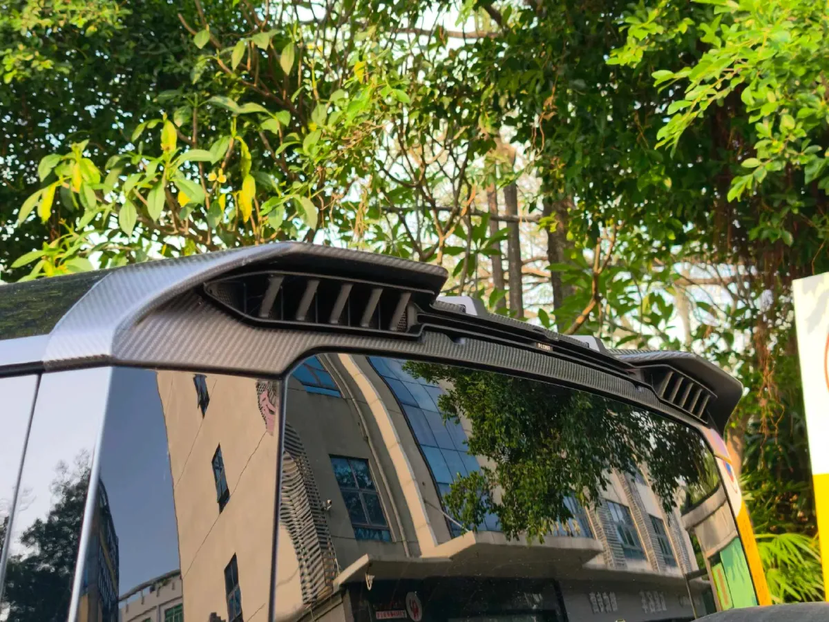 2024 Land Rover Defender 5.0T 525HP V8 8AT,autocango,china used car exporter,china ev exporter,chinese used car exporter,chinese used ev exporter