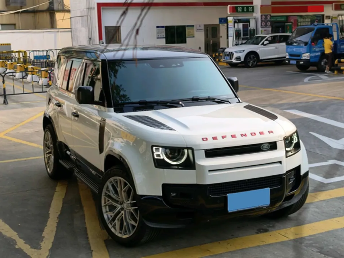 2024 Land Rover Defender 5.0T 525HP V8 8AT,autocango,china used car exporter,china ev exporter,chinese used car exporter,chinese used ev exporter