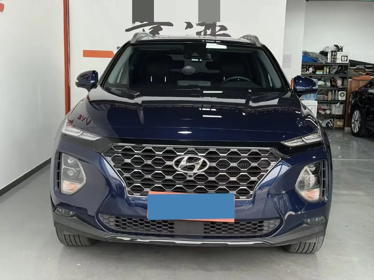 2019 Hyundai Santafe 2.0T 240HP L4 8AT,autocango,china used car exporter,china ev exporter,chinese used car exporter,chinese used ev exporter