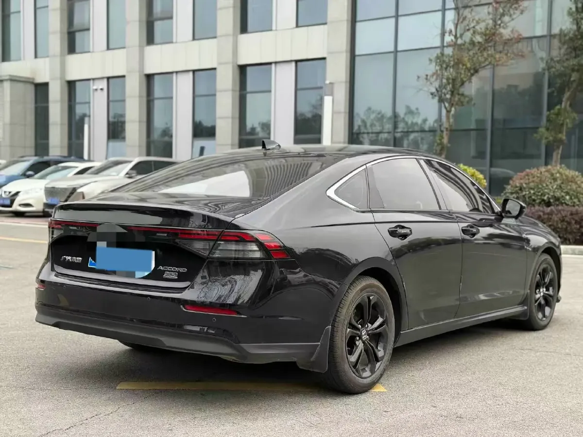 2025 Honda Accord 1.5T 192HP L4 CVT,autocango,china used car exporter,china ev exporter,chinese used car exporter,chinese used ev exporter