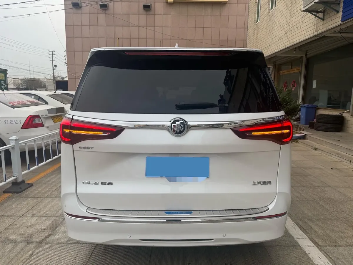 2020 Buick GL8 2.0T 237HP L4 9AT,autocango,china used car exporter,china ev exporter,chinese used car exporter,chinese used ev exporter