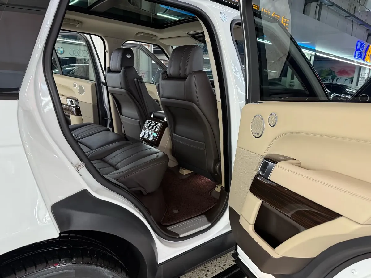 2017 Land Rover Range Rover 3.0T 340HP V6 8AT,autocango,china used car exporter,china ev exporter,chinese used car exporter,chinese used ev exporter