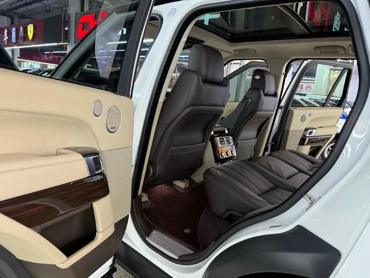 2017 Land Rover Range Rover 3.0T 340HP V6 8AT,autocango,china used car exporter,china ev exporter,chinese used car exporter,chinese used ev exporter