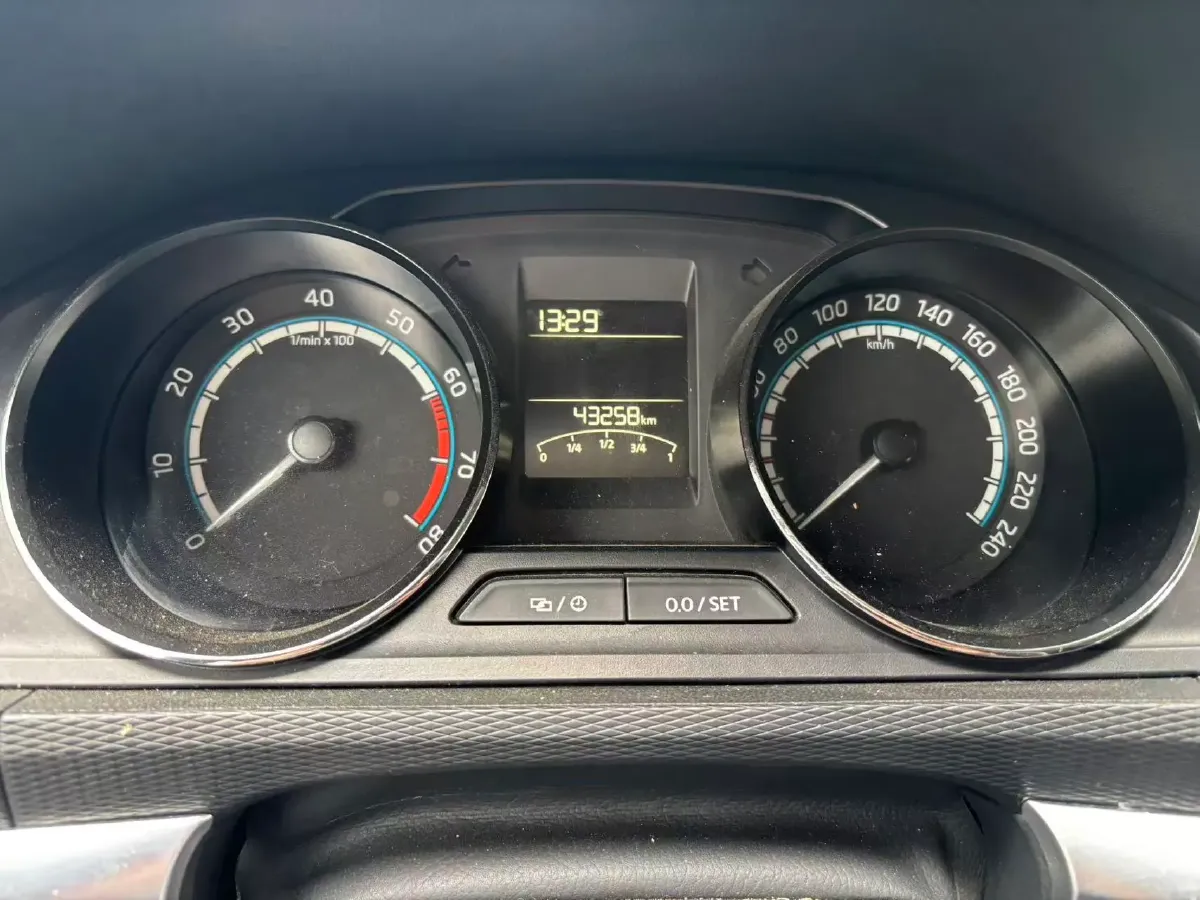 2021 Skoda Kamiq 1.5L 112HP L4 6AT,autocango,china used car exporter,china ev exporter,chinese used car exporter,chinese used ev exporter