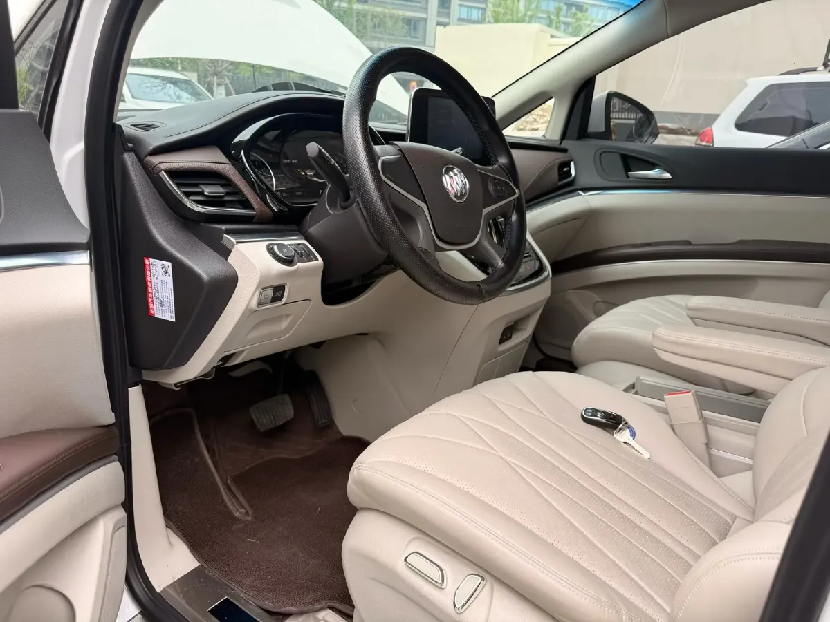 2023 Buick GL8 2.0T 237HP L4 9AT,autocango,china used car exporter,china ev exporter,chinese used car exporter,chinese used ev exporter
