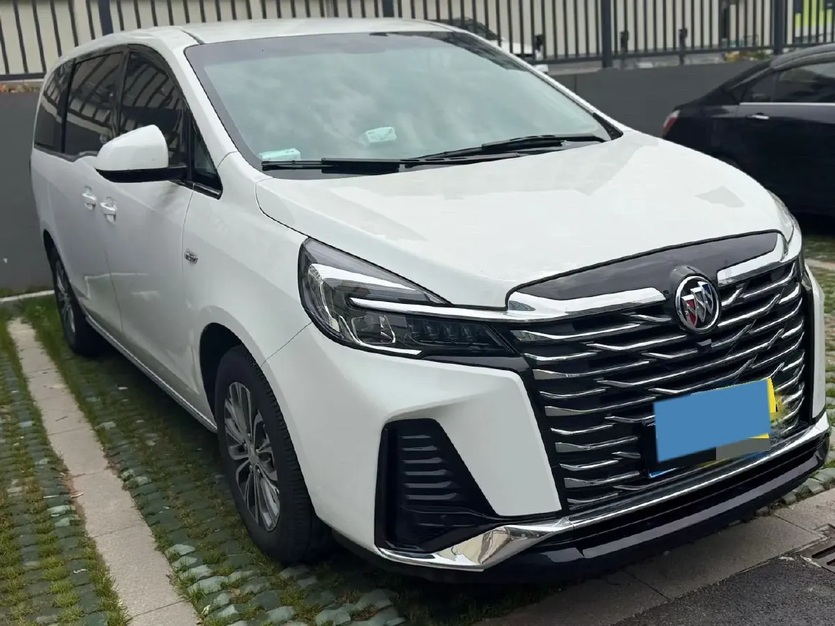 2023 Buick GL8 2.0T 237HP L4 9AT,autocango,china used car exporter,china ev exporter,chinese used car exporter,chinese used ev exporter
