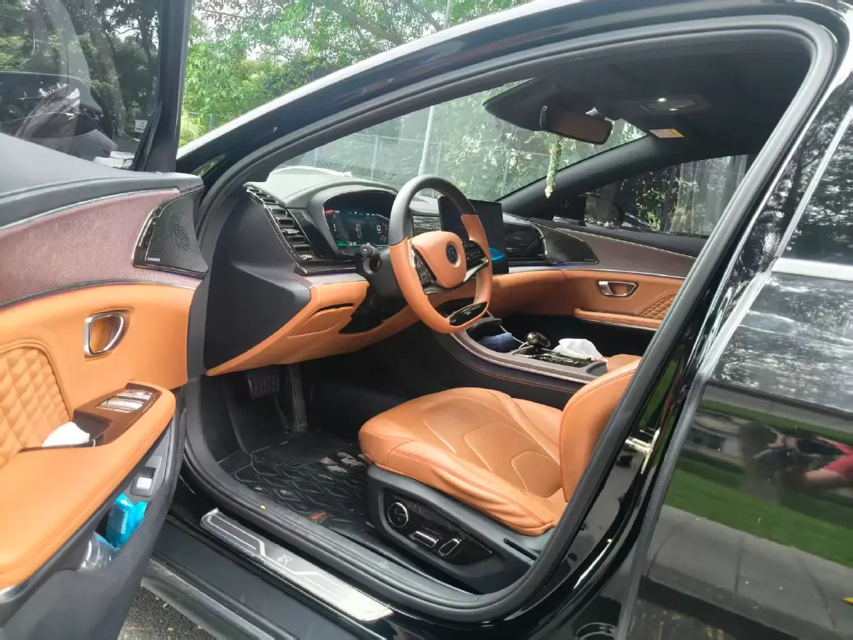 2022 Lincoln Corsair 2.0T 245HP L4 8AT,autocango,china used car exporter,china ev exporter,chinese used car exporter,chinese used ev exporter