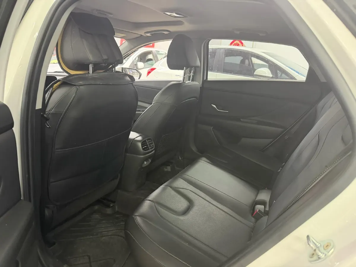 2022 Hyundai Elantra 1.5L 115HP L4 CVT,autocango,china used car exporter,china ev exporter,chinese used car exporter,chinese used ev exporter