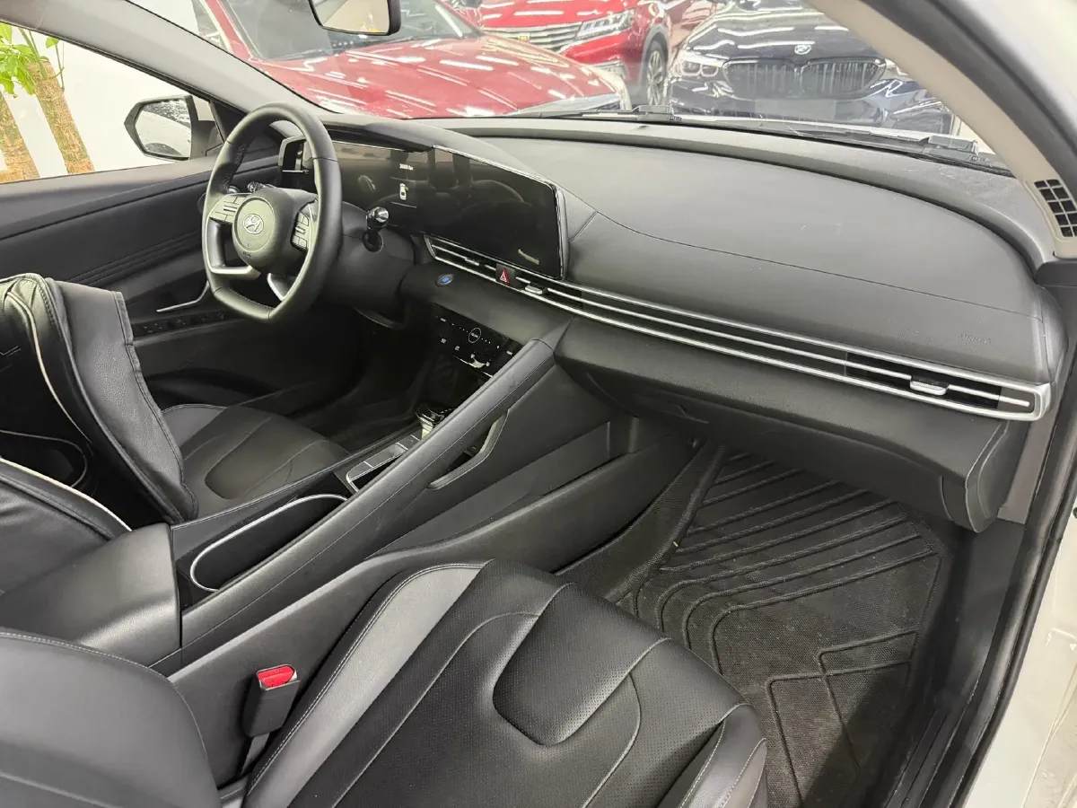 2022 Hyundai Elantra 1.5L 115HP L4 CVT,autocango,china used car exporter,china ev exporter,chinese used car exporter,chinese used ev exporter