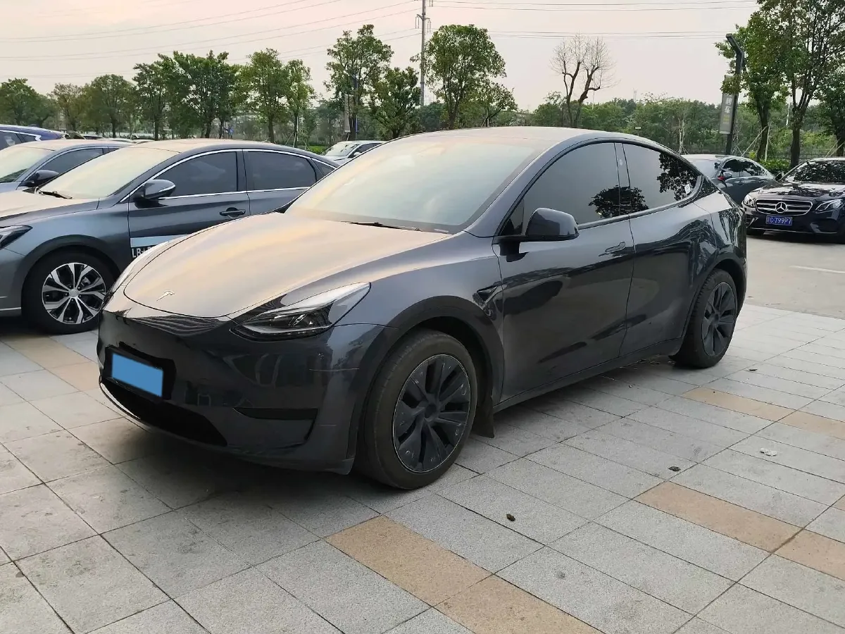 2024 Iveco OuSheng BEV 77.28KWH,autocango,china used car exporter,china ev exporter,chinese used car exporter,chinese used ev exporter