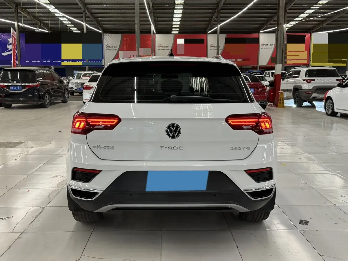 2022 Volkswagen T-Roc 1.4T 150HP L4 7DCT,autocango,china used car exporter,china ev exporter,chinese used car exporter,chinese used ev exporter
