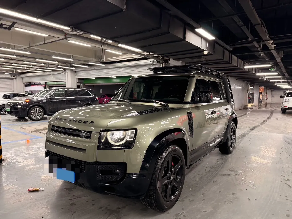 2021 Land Rover Defender 3.0T 400HP L6 8AT,autocango,china used car exporter,china ev exporter,chinese used car exporter,chinese used ev exporter