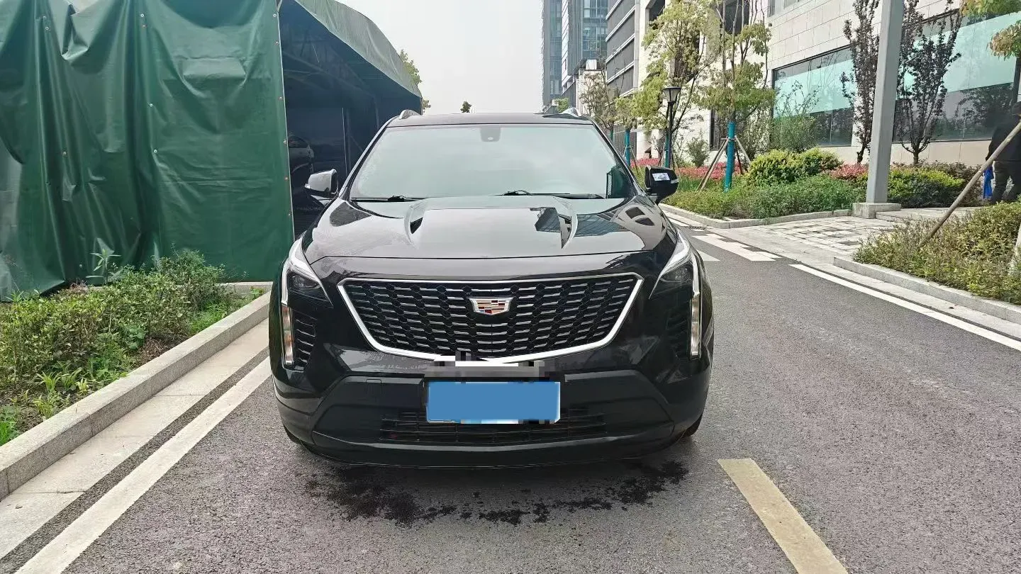 2020 Cadillac XT4 2.0T 241HP L4 9AT,autocango,china used car exporter,china ev exporter,chinese used car exporter,chinese used ev exporter