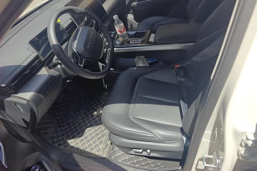 2023 WuLing XingGuang 1.5L 106HP L4 E-CVT PHEV 20.5KWH,autocango,china used car exporter,china ev exporter,chinese used car exporter,chinese used ev exporter