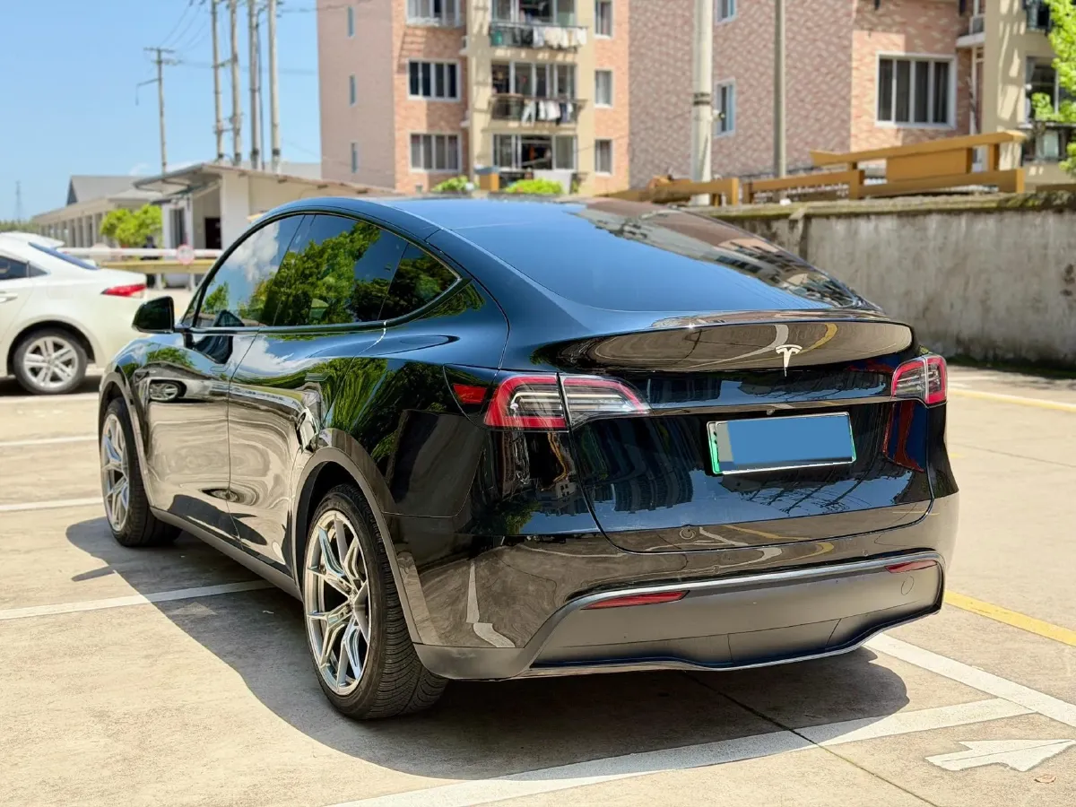 2022 Tesla Model Y BEV 60KWH,autocango,china used car exporter,china ev exporter,chinese used car exporter,chinese used ev exporter
