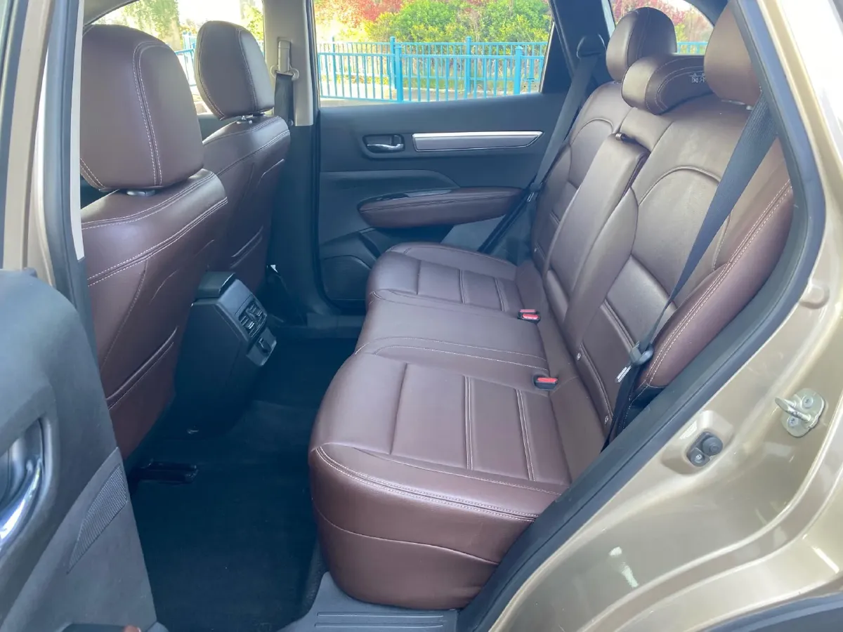 2017 Renault Koleos 2.5L 186HP L4 CVT,autocango,china used car exporter,china ev exporter,chinese used car exporter,chinese used ev exporter