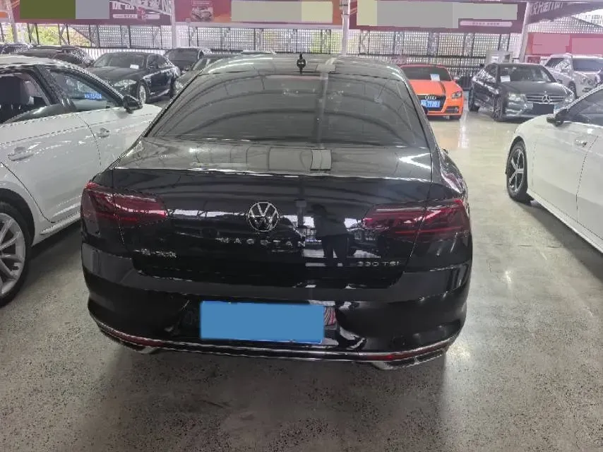 2023 Volkswagen Magotan 2.0T 186HP L4 7DCT,autocango,china used car exporter,china ev exporter,chinese used car exporter,chinese used ev exporter