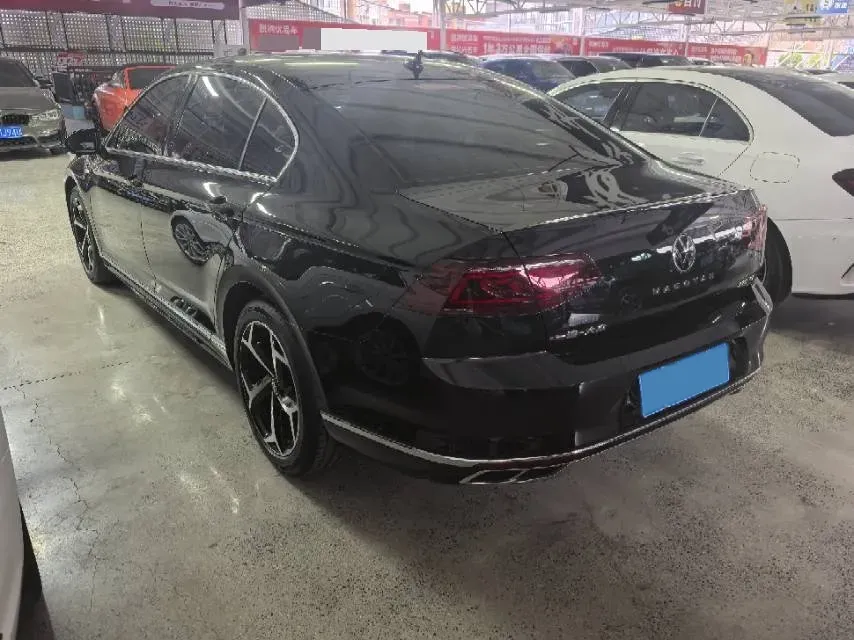 2023 Volkswagen Magotan 2.0T 186HP L4 7DCT,autocango,china used car exporter,china ev exporter,chinese used car exporter,chinese used ev exporter