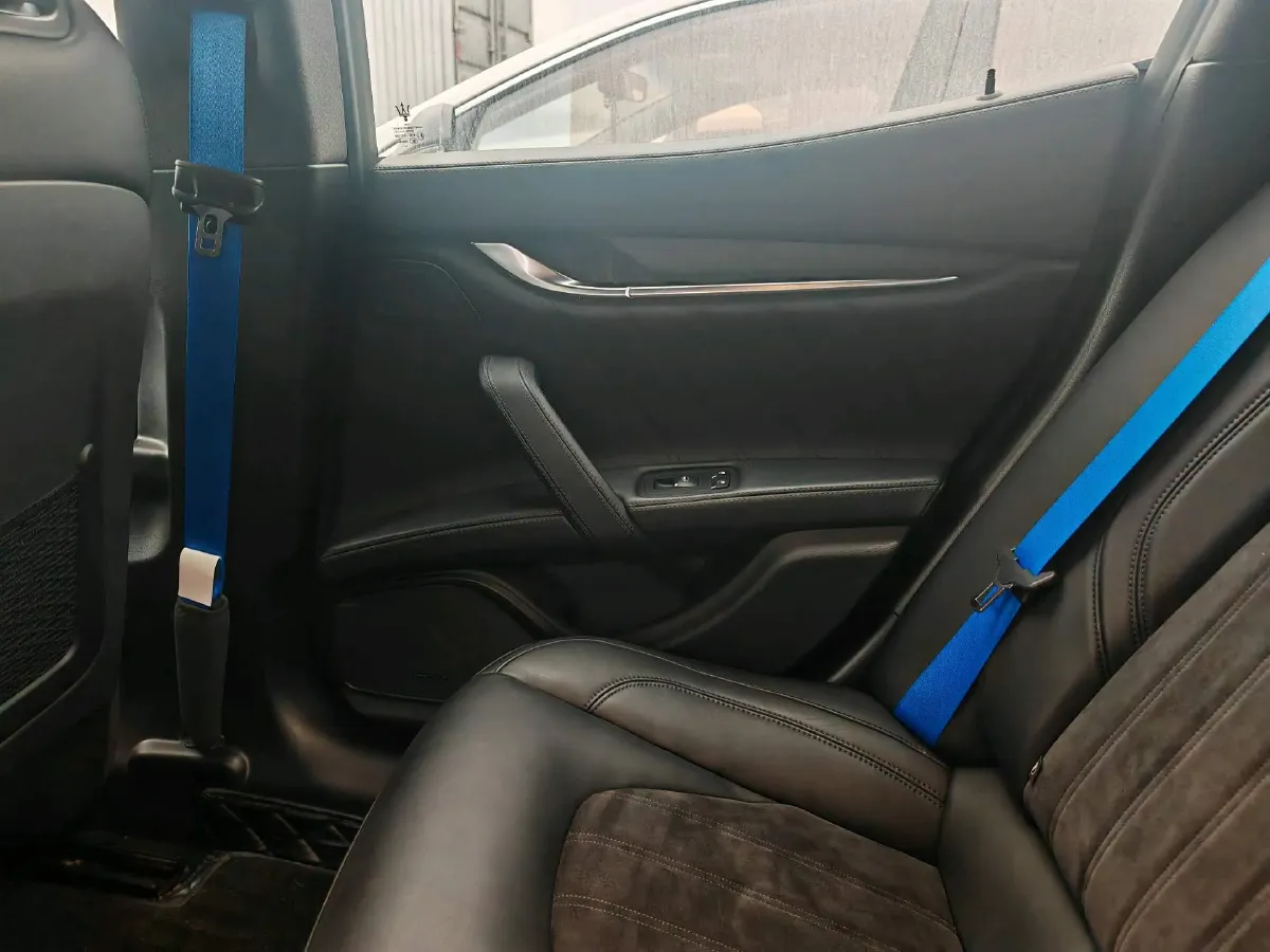 2022 Audi Q7 2.0T 245HP L4 8AT,autocango,china used car exporter,china ev exporter,chinese used car exporter,chinese used ev exporter