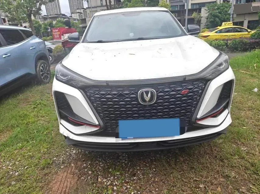 2021 ChangAn CS75 Plus 1.5T 178HP L4 6AT,autocango,china used car exporter,china ev exporter,chinese used car exporter,chinese used ev exporter
