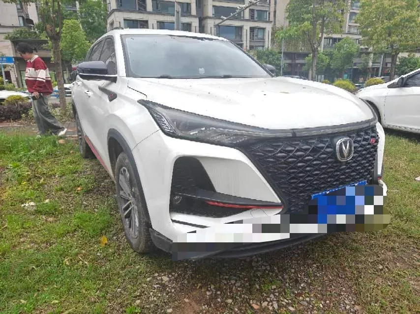 2021 ChangAn CS75 Plus 1.5T 178HP L4 6AT,autocango,china used car exporter,china ev exporter,chinese used car exporter,chinese used ev exporter