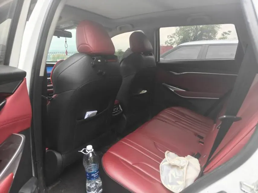 2021 ChangAn CS75 Plus 1.5T 178HP L4 6AT,autocango,china used car exporter,china ev exporter,chinese used car exporter,chinese used ev exporter