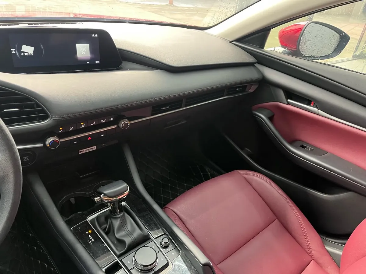 2021 Mazda 3 Axela 1.5L 117HP L4 6AT,autocango,china used car exporter,china ev exporter,chinese used car exporter,chinese used ev exporter