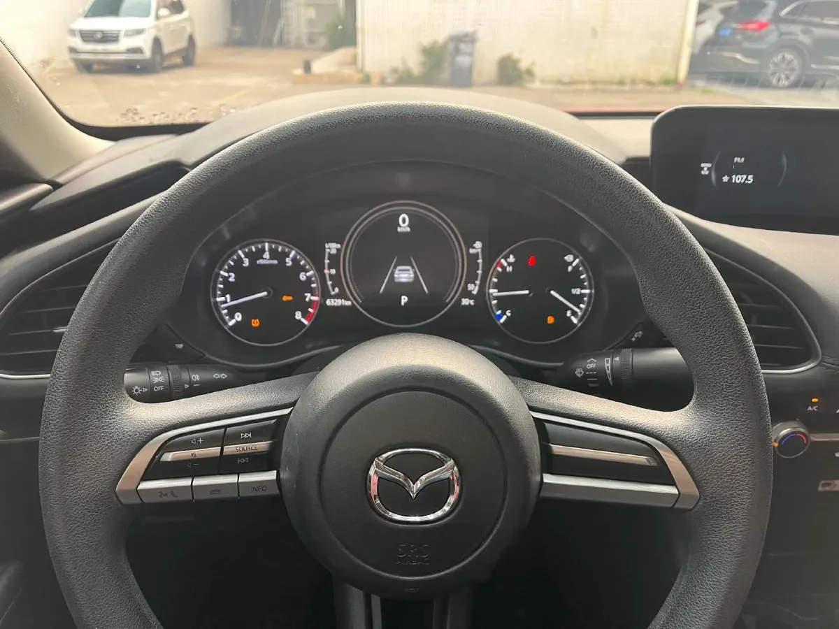 2021 Mazda 3 Axela 1.5L 117HP L4 6AT,autocango,china used car exporter,china ev exporter,chinese used car exporter,chinese used ev exporter