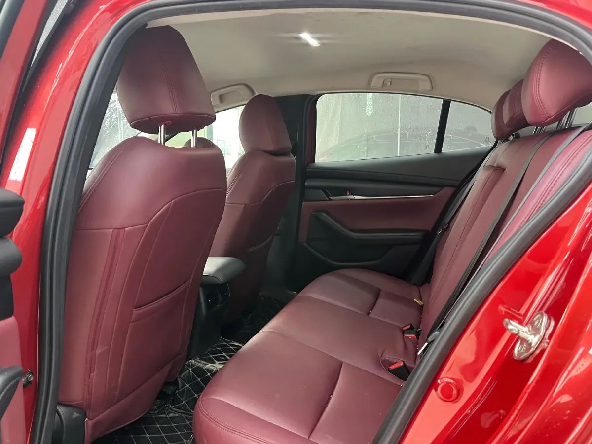 2021 Mazda 3 Axela 1.5L 117HP L4 6AT,autocango,china used car exporter,china ev exporter,chinese used car exporter,chinese used ev exporter