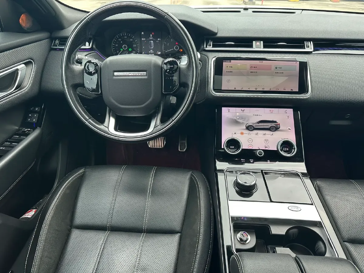 2018 Land Rover Range Rover Velar 2.0T 300HP L4 8AT,autocango,china used car exporter,china ev exporter,chinese used car exporter,chinese used ev exporter