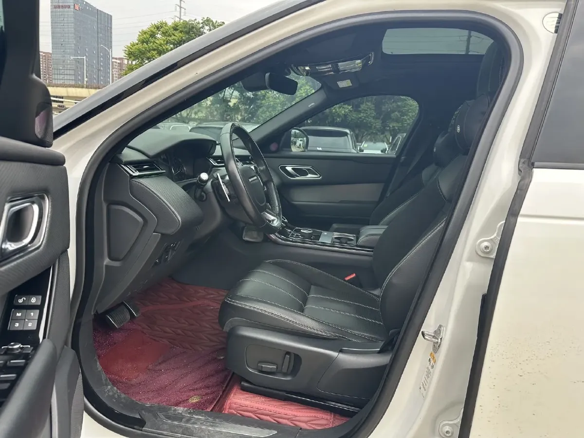 2018 Land Rover Range Rover Velar 2.0T 300HP L4 8AT,autocango,china used car exporter,china ev exporter,chinese used car exporter,chinese used ev exporter