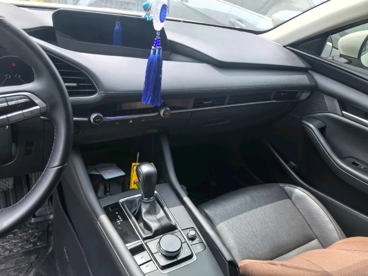 2022 Mazda 3 Axela 1.5L 117HP L4 6AT,autocango,china used car exporter,china ev exporter,chinese used car exporter,chinese used ev exporter