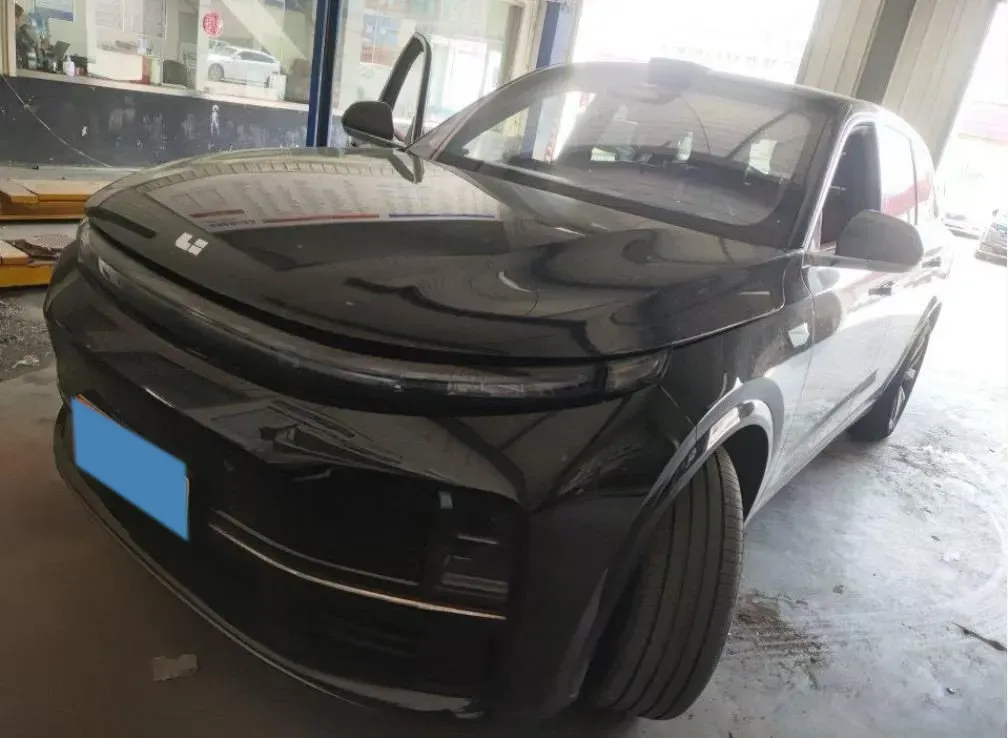 2023 Li L7 Range Extended 154HP REEV 40.9KWH,autocango,china used car exporter,china ev exporter,chinese used car exporter,chinese used ev exporter