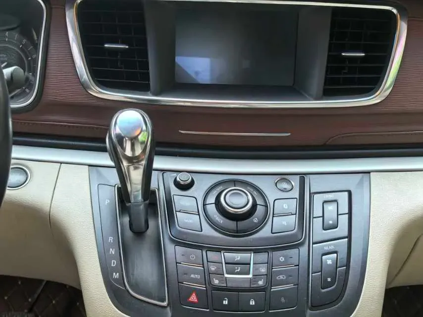 2018 Buick GL8 2.0T 260HP L4 6AT,autocango,china used car exporter,china ev exporter,chinese used car exporter,chinese used ev exporter