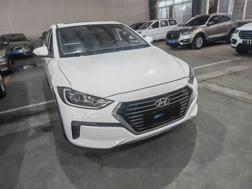 2019 MAXUS XinTu V90 2.0T 148HP L4 6AT,autocango,china used car exporter,china ev exporter,chinese used car exporter,chinese used ev exporter