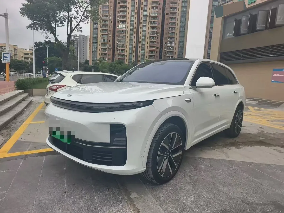 2024 Li L7 Range Extended 154HP REEV 42.8KWH,autocango,china used car exporter,china ev exporter,chinese used car exporter,chinese used ev exporter