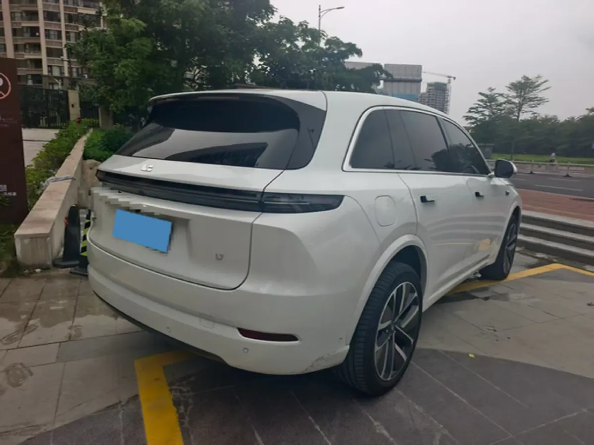 2024 Li L7 Range Extended 154HP REEV 42.8KWH,autocango,china used car exporter,china ev exporter,chinese used car exporter,chinese used ev exporter