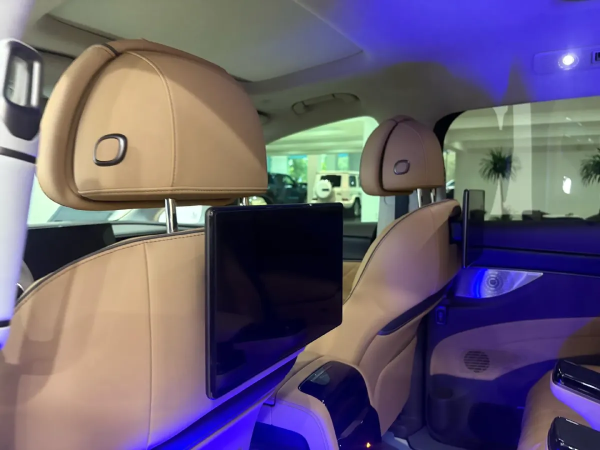 2024 Denza D9 1.5T 139HP L4 E-CVT PHEV 40KWH,autocango,china used car exporter,china ev exporter,chinese used car exporter,chinese used ev exporter