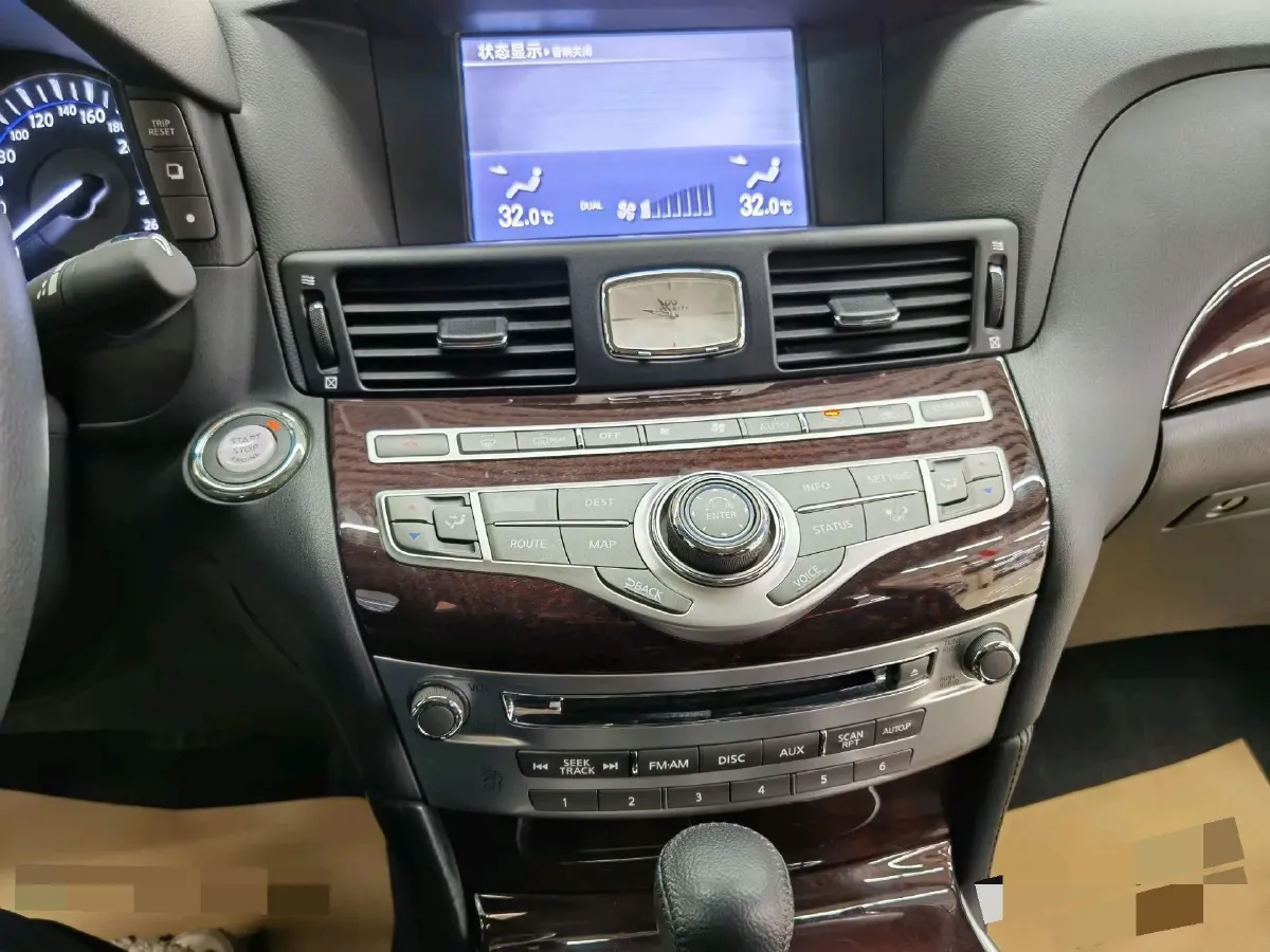 2019 Infiniti Q70 2.0T 211HP L4 7AT,autocango,china used car exporter,china ev exporter,chinese used car exporter,chinese used ev exporter