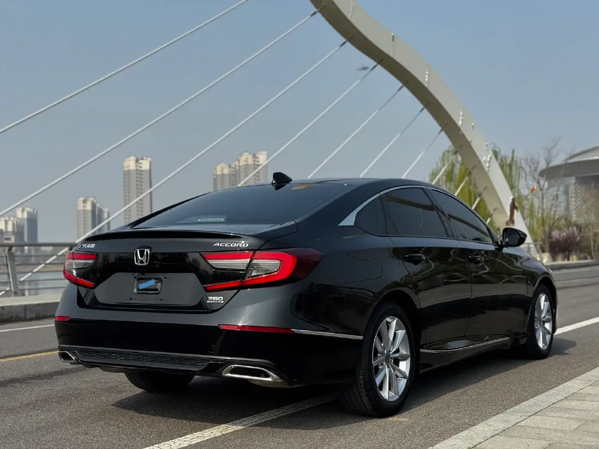 2022 Honda Accord 1.5T 194HP L4 CVT,autocango,china used car exporter,china ev exporter,chinese used car exporter,chinese used ev exporter