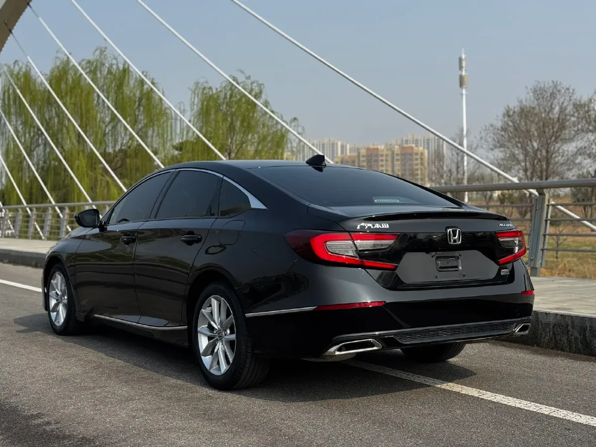 2022 Honda Accord 1.5T 194HP L4 CVT,autocango,china used car exporter,china ev exporter,chinese used car exporter,chinese used ev exporter