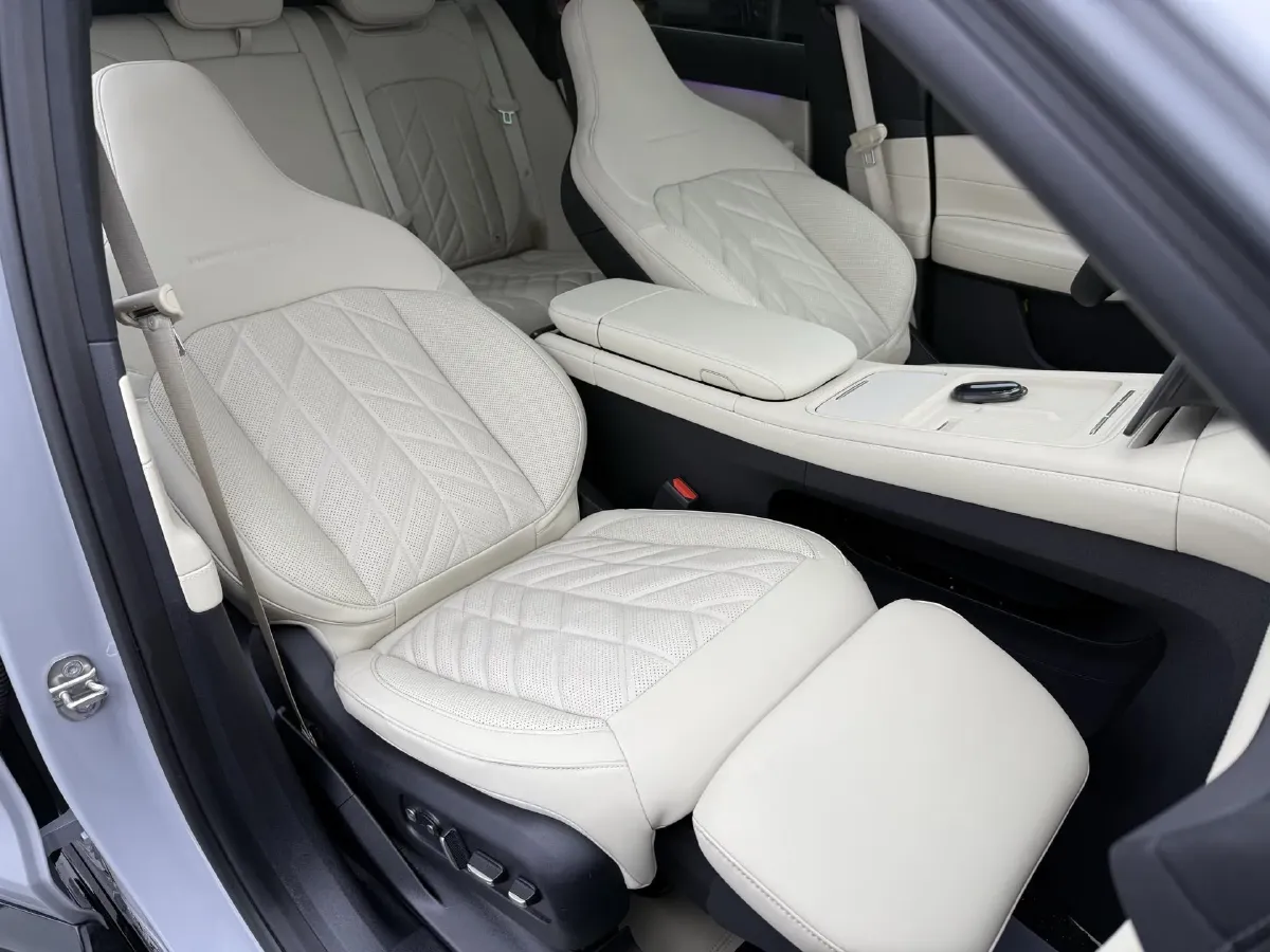 2025 NIO EC6 BEV,autocango,china used car exporter,china ev exporter,chinese used car exporter,chinese used ev exporter