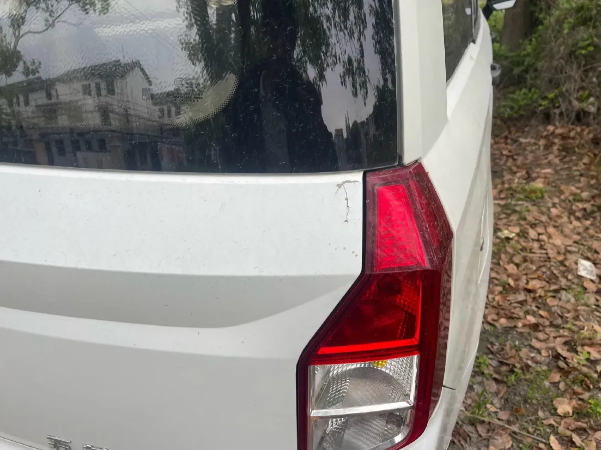 2019 Venucia M50V 1.5L 112HP L4 5MT,autocango,china used car exporter,china ev exporter,chinese used car exporter,chinese used ev exporter