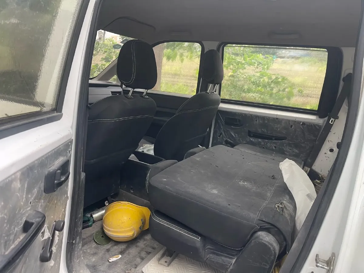 2019 Venucia M50V 1.5L 112HP L4 5MT,autocango,china used car exporter,china ev exporter,chinese used car exporter,chinese used ev exporter