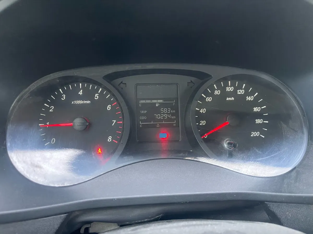 2019 Venucia M50V 1.5L 112HP L4 5MT,autocango,china used car exporter,china ev exporter,chinese used car exporter,chinese used ev exporter