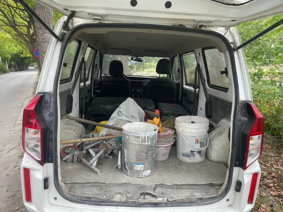 2019 Venucia M50V 1.5L 112HP L4 5MT,autocango,china used car exporter,china ev exporter,chinese used car exporter,chinese used ev exporter