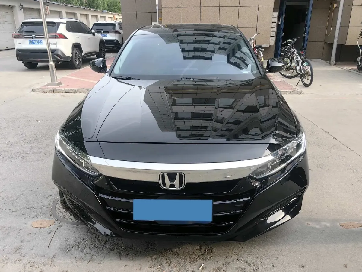 2018 Honda Accord 1.5T 194HP L4 CVT,autocango,china used car exporter,china ev exporter,chinese used car exporter,chinese used ev exporter